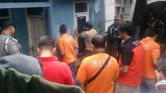 Densus 88 Juga Geledah Rumah Adik Pelaku Bom Kampung Melayu