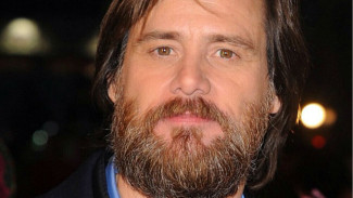10 Artis Hollywood Anti-Vaksin, Jim Carrey hingga Robert De Niro