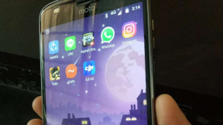 Moto Z2 Play Resmi Masuk Pasar Indonesia