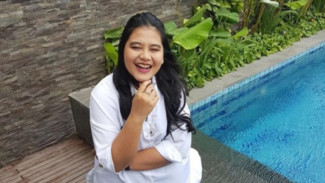 Foto Bareng Artis Korea, Putri Jokowi Bikin Baper Warganet