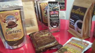 Mencicipi Aneka Kopi Gratis Hingga Belajar Membatik
