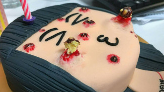 Jijik, Kue Jerawat Lagi 'Ngehits' di Malaysia