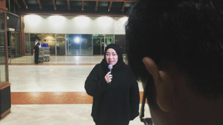 Kata-kata Menyentuh Melly Goeslaw di Hari Ibu Bikin Mewek