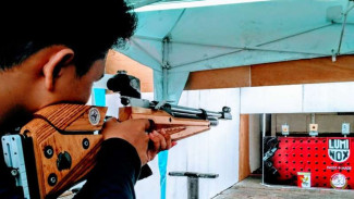 Uji Kemampuan Menembak di Ajang BigBang Jakarta 2017