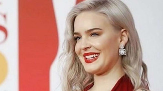 Anne-Marie Selalu Grogi Sebelum Tampil, Begini Caranya Tenangkan Diri