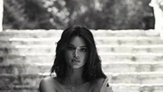 Kendall Jenner 'Keluar' dari Keeping Up with The Kardashian