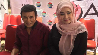 Rayuan Rhoma Irama Bikin Istri Luluh untuk Kembali Berakting