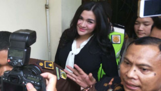 Pesan Vicky Shu untuk Penderita Corona: Jujur