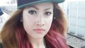Mbok Cikrak, Mantan TKI yang Bantu Buruh Migran Pakai Bigo