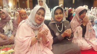 Cerita Jenny Rachman Buka Puasa Bersama Anak Yatim