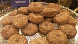 Donat, Kuliner Klasik AS yang Kembali Ngetren