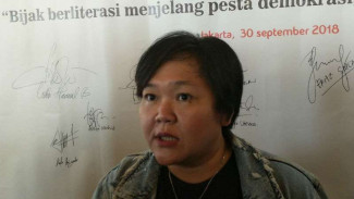Marak Hoax, Putri Gus Dur Ajak Netizen untuk 'Siskamling Digital'