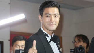 Rayakan Natal di RS, Siwon Super Junior Banjir Doa dari Fans