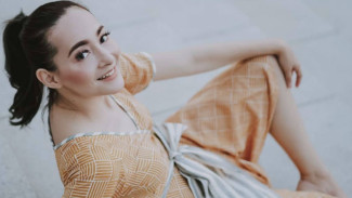 Rahasia Dewi Rezer Tetap Awet Muda