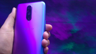 Harga Rp10 Juta, Oppo R17 Pro Sudah Bisa Pre-Order