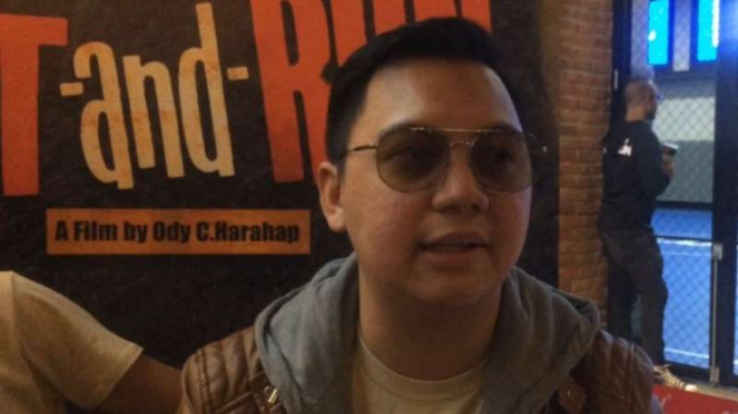 Chandra Liow