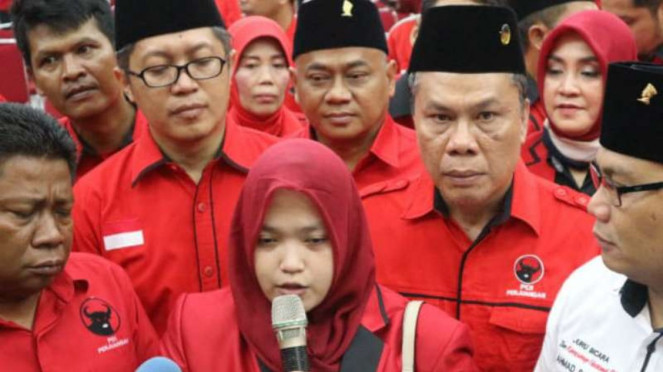 Azmah Shobiroh.