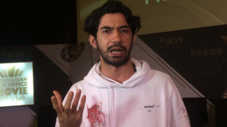 Demi My Stupid Boss 2, Reza Rahadian Rela Naik Berat Badan
