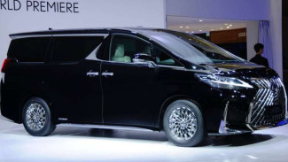Mobil Mewah Kembaran Alphard Dijual di RI, Harganya Beda Rp1 Miliar