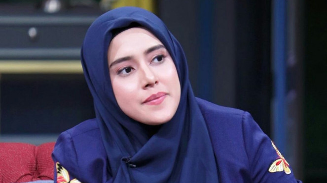 Fairuz A. Rafiq.