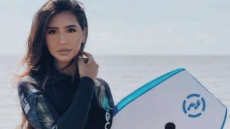 Alasan Kontestan Miss England Aysha Khan Tolak Berbikini