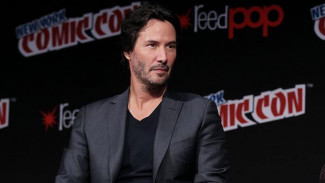 Keanu Reeves Ungkap Keinginannya Main Film Live-Action Sebagai Batman
