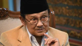 Mengapa & Bagaimana Habibie Bisa Mengubah Rp16.800 Jadi Rp6.500 per Dolar AS