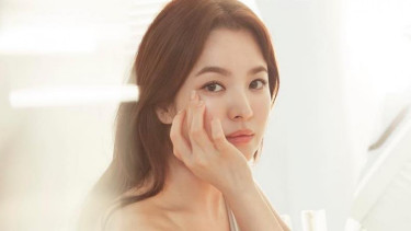 Song Hye Kyo.