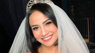 Akhirnya Terungkap, Ini Dia Suami dari Vanessa Angel