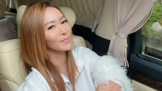 Heboh! Inul Daratista Labrak Neno Warisman