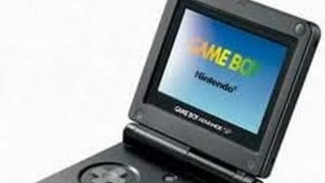 Samsung Galaxy Z Flip Dibilang Mirip Konsol Jadul Game Boy