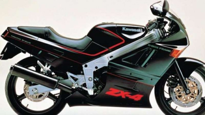 Kawasaki ZX-4