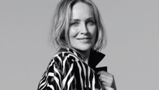 Sharon Stone Hampir Mati Tersambar Petir