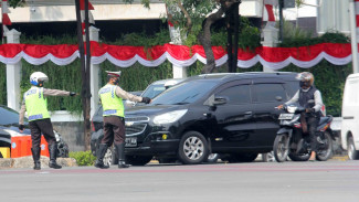 Penyekatan di Jakarta Dihentikan Mulai Besok, Diganti Ganjil Genap
