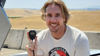 Artis Hollywood Dax Shepard Kecelakaan Motor, Tubuhnya Remuk