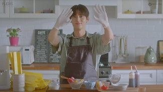 OMG, Cara Minhyun NU'EST Hilangkan Stres Sederhana Banget