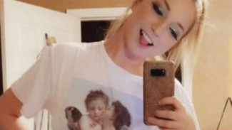 Tewas Usai Gantung BH, Pemakaman Bintang Porno Zoe Parker Butuh Donasi