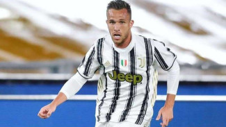 Pernah Main Sama Messi dan Ronaldo, Begini Pengakuan Arthur Melo