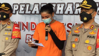 Minta Direhabilitasi, Millen Cyrus Dibawa ke BNNK