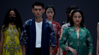 Hari Keempat, JFW 2020 Diwarnai Berbagai Kain Indonesia