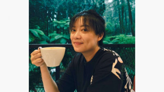7 Fakta Leony Putuskan Tidak Menikah Hingga Dituding Lesbian