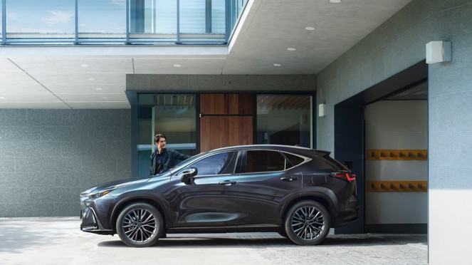 Lexus NX 350h.