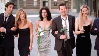 Para Cast Serial Friends Akhirnya Buka Suara soal Meninggalnya Matthew Perry