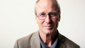 William Hurt Meninggal Dunia, Sempat Didiagnosis Kanker Prostat