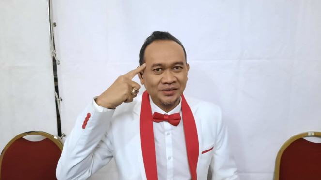 Cak Lontong.