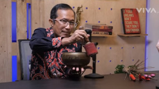 Ki Nartosabdo Bongkar Rahasia 'Remot AC' Rara Pawang Hujan