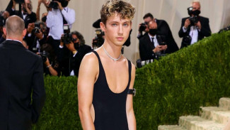 Angel Baby Milik Troye Sivan Ternyata Terinspirasi dari Pasangannya