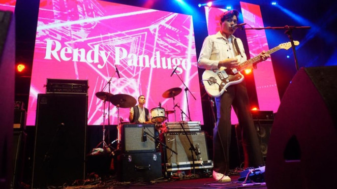 Rendy Pandugo