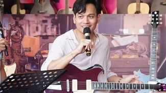 Gitar Spesial, Buat Pengalaman Indah Rendy Pandugo di BNI Java Jazz