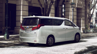 Pemerintah Sewa 1.000 Unit Mobil untuk HUT RI di IKN, Alphard Rp25 Juta Sehari
